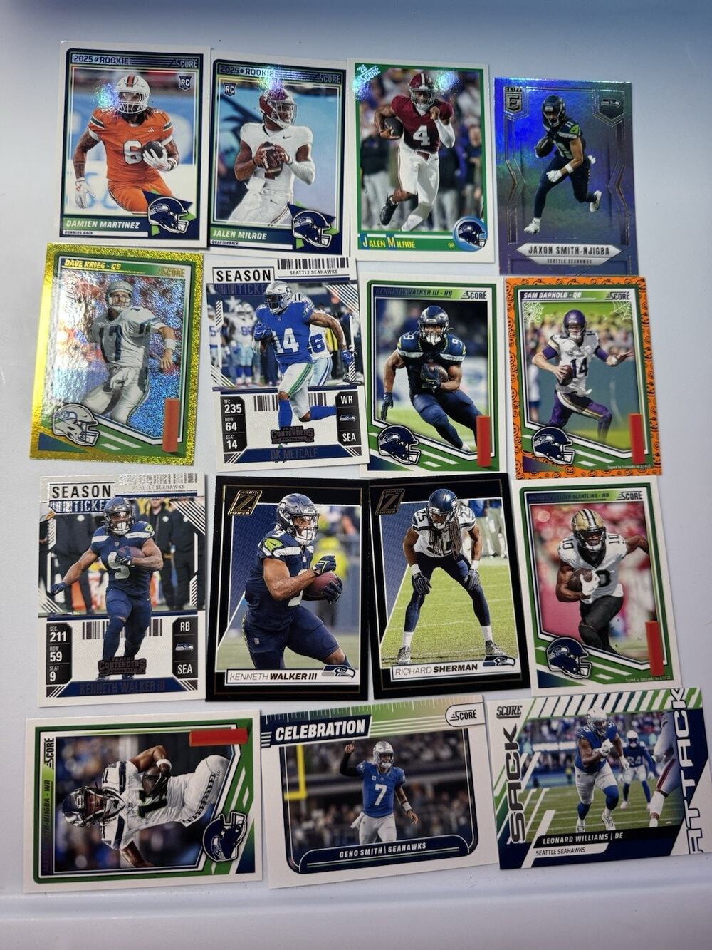Seattle Seahawks Football Mixed Card Lot